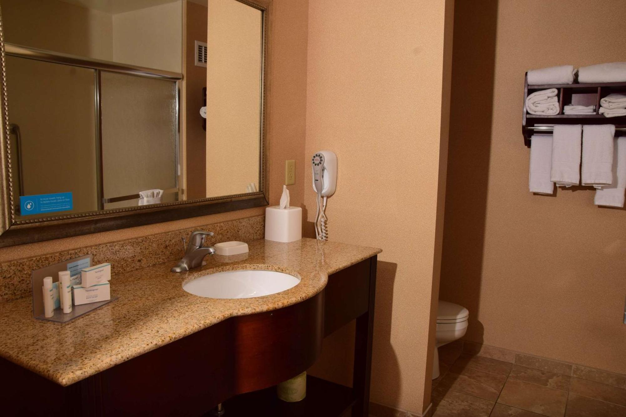 Hampton Inn Indiana Exterior foto